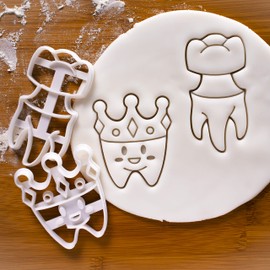 Set of 2 Dental Crown Cookie Cutters (Designs: Cute and Realistic), 2 Pieces - Bakerlogy