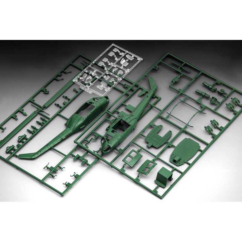 German Rebel 1/100 Bell UH-1H Gunship Plastic Model