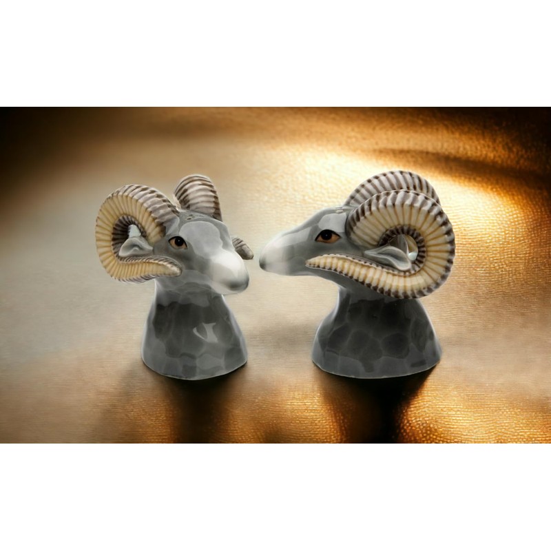 StealStreet SS-CG-20884, 3.38 Inch Painted Pair of Sheep with Horns