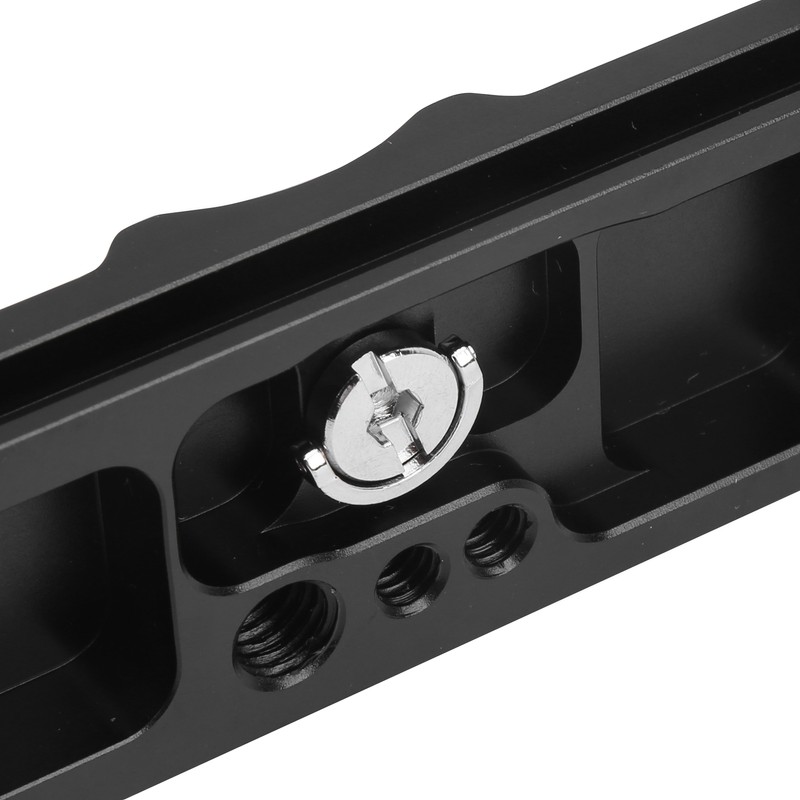 YELANGU Full Metal Camera Cage Accessory with Wrench for Canon