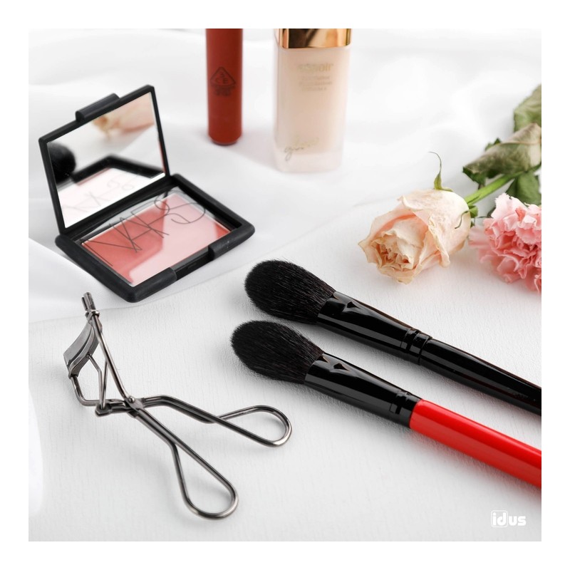 Highly pigmented black classic brush - medium / 발색짱짱블랙 클래식