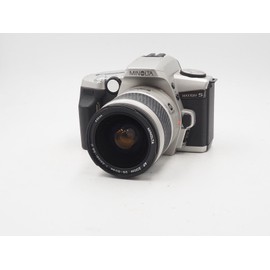 Student Camera MINOLTA MAXXUM 5 35MM SLR 28-80 F 3.5 5.6 D Lens (Renewed)