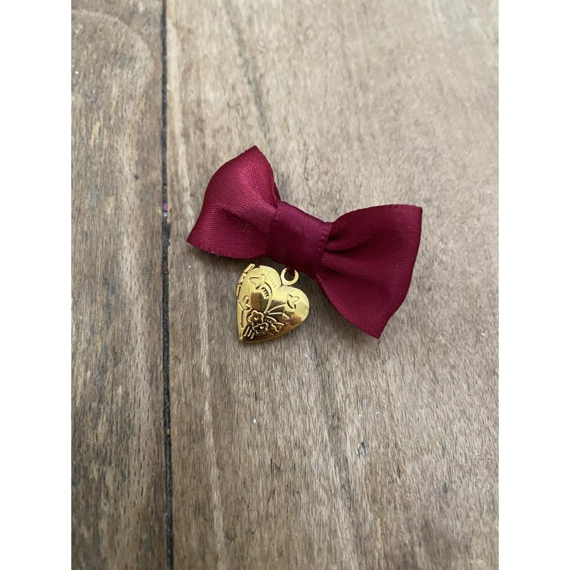 American Girl Samantha Locket Ribbon Replica