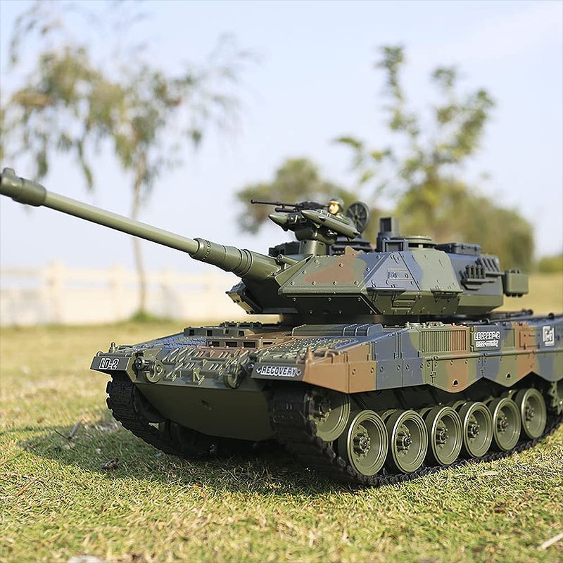 Fistone 1:18 RC Leopard Tank Toy for Kids, Sound Light