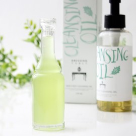 Skin First Cleansing Oil Color Makeup Cleansing Sebum Exfoliation Black White Head Pore Cleaning 150ml / 스킨처음 클렌징오일 색조화장 클렌징 피지 각질 제거 블랙 화이트 헤드 모공청소 150ml