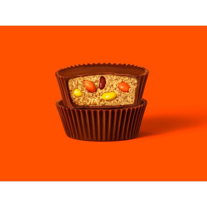 REESE'S Big Cup with Pieces Milk Chocolate King Size Peanut