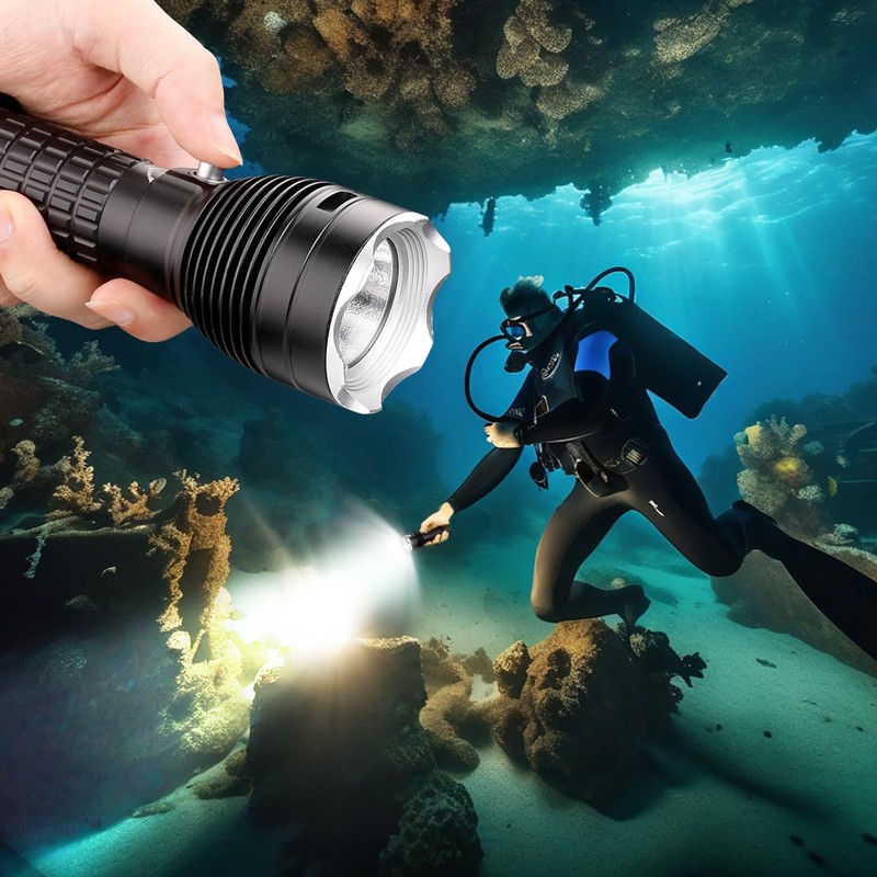 WholeFire Underwater Diving 2000 Lumens Scuba Diving Torch, LED Diving