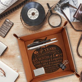 BELLA BUSTA Leatherette Tray, 4 Years Anniversary (Apple) - Engraved Brown Square Faux Leather Organizer (Rawhide, 6 L x 6 W x 1 1/2 H Inch, 1.0 pounds)