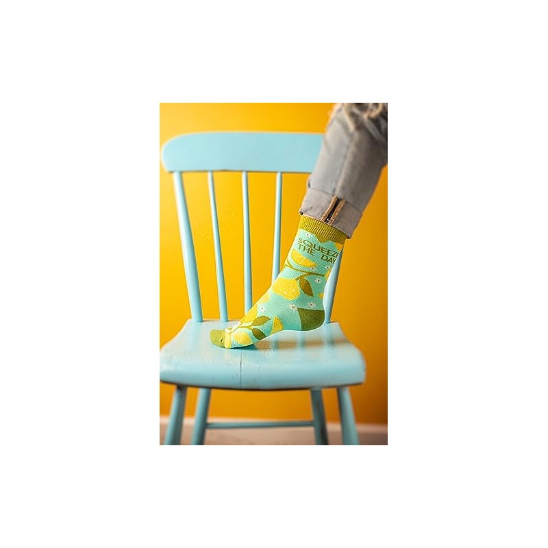 Karma Gifts, Crew Socks Snail