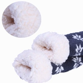 Jeasona Penguin House Socks Women's Winter Non-Slip Hut Socks Women 35-38 Warm Thick Fluffy Socks Gifts for Women Christmas, Multicoloured Penguin