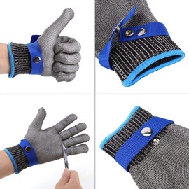 SMALLK Cut Protection Gloves 100% Stainless Steel Metal Mesh Cut Resistant Food-Safe Gloves Butcher Gloves with White Fabric Gloves (S)