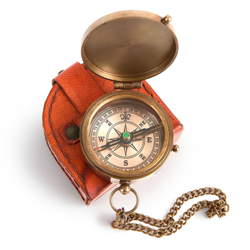 Engraved Pocket Compass with Leather Case – Inspirational Quote &