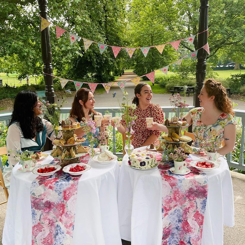 Talking Tables Pack of 24 Afternoon Tea Vintage Floral Paper