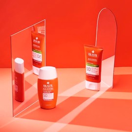 Rilastil Sun System Water Touch Fluido Comfort, Fluido Solar Hidratante y Antioxidante, Efecto Matt, SPF 50+, para pieles sensibles, normales y mixtas