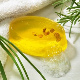 Island Soap Island Gold Soap with Real Amber, Vegan, Handmade (100 g)