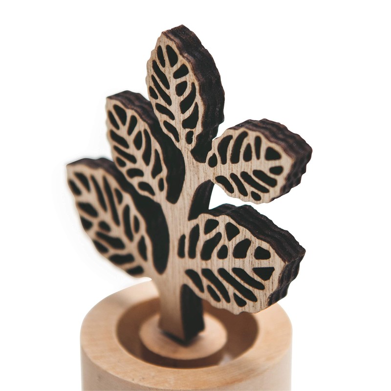 Kurrajong Farmhouse Essential Oil Diffuser | Flower Diffuser | Wooden