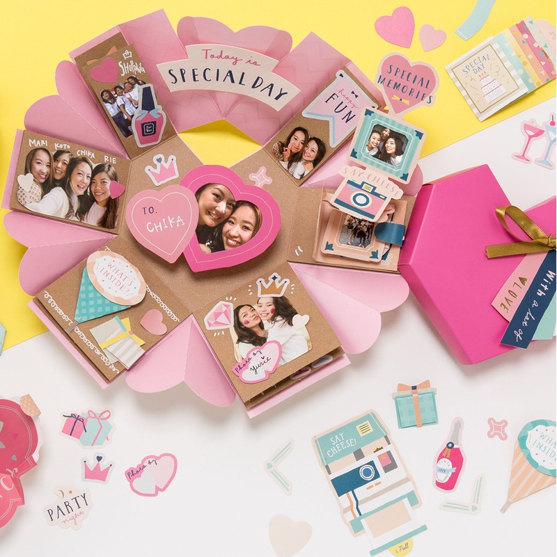 Iroha Publishing SURPRISE BOX ALBUM SAM-03 STRIPE