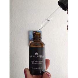 ACEITE PARA CABELLO "BRILLO Y ANTI-FRIZZ" Cont. Net. 20 mL