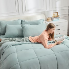 EMME King Comforter Set - 7 Piece, Ultra Soft Aqua Bedding Sets, Bed in a Bag King, All Season Brushed Bed Set with 1 Comforter, 1 Flat Sheet, 1 Fitted Sheet, 2 Pillowcases and 2 Pillow Shams