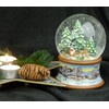 Snow Globe Family Carriage Ride Christmas Tree Get on Nostalgic