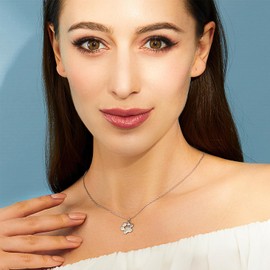 RUKYF Silver Dog Cat Paw Print Pendant Necklace for Women Cute Animal Jewelry Gifts for Cat or Dog Mom