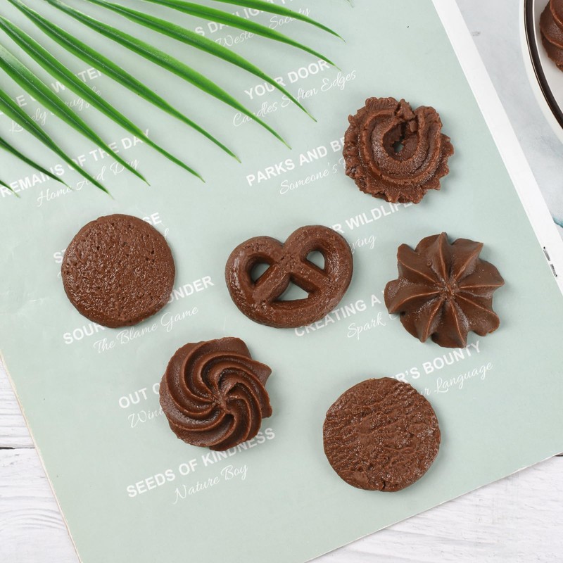 Luckforest Fake Cookies, 18 Pcs 6 Styles Artificial Chocolate Biscuits