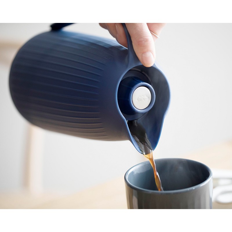 Kähler Hammershøi Insulated Jug 1.0 L with Button Function for