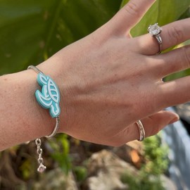 NFC SMART Charm Bracelet – Tap to Share Instantly! - Choose Your Charm: Sea Turtle