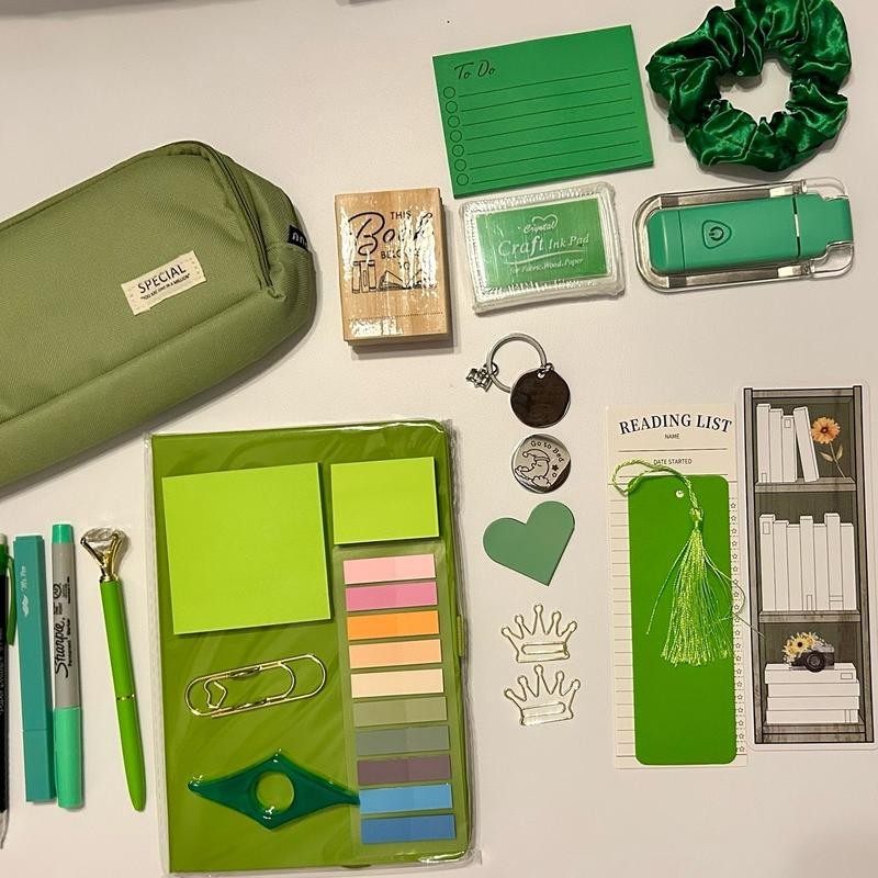 Bookish Bundle - Surprise Balls:_15 Ball Mystery Bookish Bundle_Green