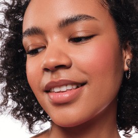 Essence Soft Touch Bouncy Blush 30 Exotic Daisy