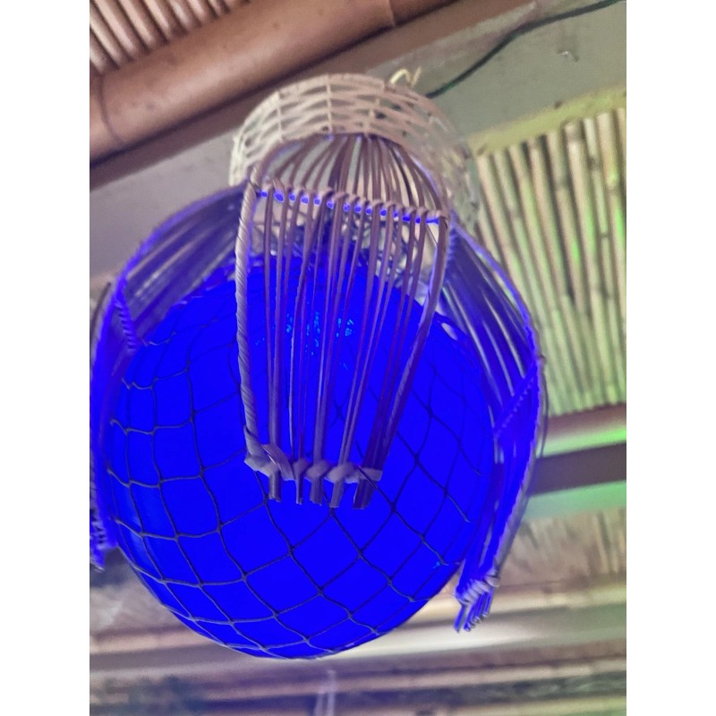 NEW Rattan Float Lamp W/ Netting W/blue Led Bulb Smokin