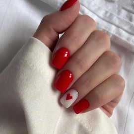 Red Valentine’s Day Press on Nails Short Square Fake Nails Red Hearts False Nails with Designs Glossy Finish Valentines Artificial Nails Cute Heart Glue on Nails for Women Manicure DIY 24Pcs