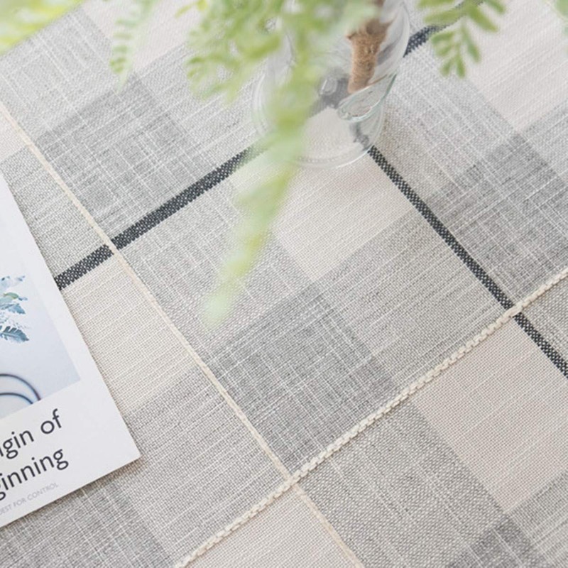 Dimatic Heavy Weight Cotton Linen Tablecloth, Plaid Tassel Round Table