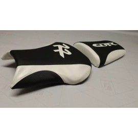CUSTOM SEAT COVERS HONDA 03/04 CBR 600RR BLACK CARBON F/WHITE FRONT & REAR CUSTOM SEAT SEAT COVERS