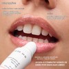 Glossier Bálsamo labial - Birthday: Hidratación Instantánea con Sabor delicioso