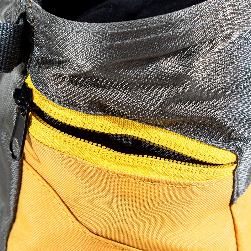Professional Climbing Box with Chalk Bag Chalk Ball Climbing Brush