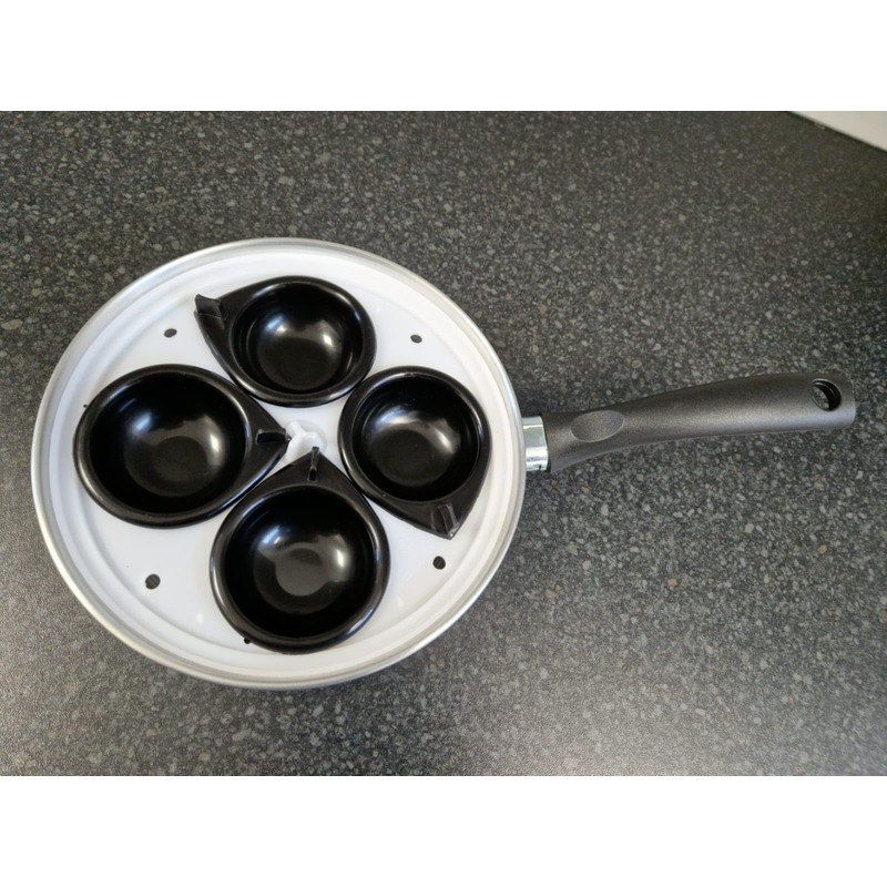 4 Cups Egg Poacher Pan With Vented Plastic Lid and
