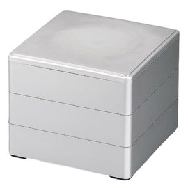 J-kitchens Excursion Bento Box, Made in Japan, 3 Tiers, 4.5 Size, Color, Silver, 5.3 x 5.3 x 5.0 inches (13.4 x 13.4 x 12.7 cm)