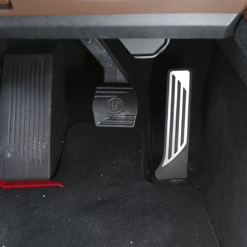 TOYCIDFG Pedals Cover Set Non-Slip Accelerator and Brake Pedals Cover