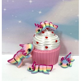 4pcs 3D Printed Mini Axolotl, 3D Printed Cupcake Container, Articulated Colorful Valentine Axolotl Fidget Toy, Mini Axolotl Fidget Toy, Executive Desk Toy, Home Decor MA001-MAC-PWCC