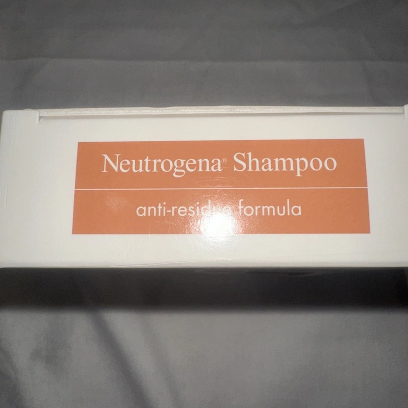 NEUTROGENA Anti-Residue Shampoo 6Oz. Bottle Discontinued New In Box
