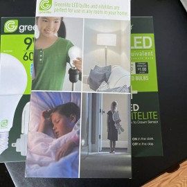 Greenlite New. 9w led light bulb. Equals To 60w. X9 Packs Of 4 Bulbs. + Nightlights