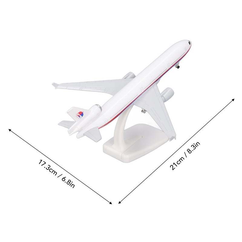 Exquisite Diecast Airliner Model Alloy Simulated Passenger Plane Model with