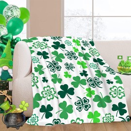 GOOESING St. Patrick's Day Throw Blanket Green Clover Shamrock Throw Blankets Lightweight Cozy Flannel Blanket for Bedroom Living Rooms Couch Sofa Bed Home Decor 40x50 Inch