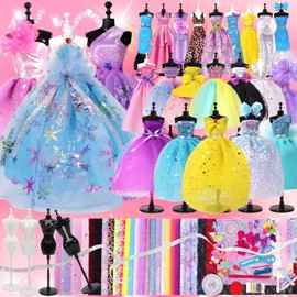 Kit de diseñador de moda Rulwuck de más de 700 piezas para niños, kit de fabricación de ropa de muñeca con 4 maniquíes para manualidades y juguetes de costura DIY, regalo para niñas de 6, 7, 8, 9, 10