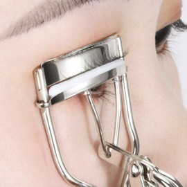 Sungsujok Eyebrow Tweezers Eyelash Curler Organizer