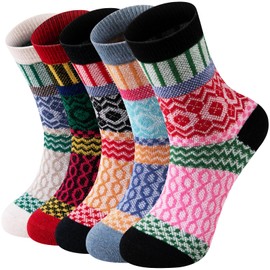 coclothy Socks for Women 5 Pairs Winter Socks for Women Cold Weather Thick Cozy Knit Warm Socks for Women Winter Thermal
