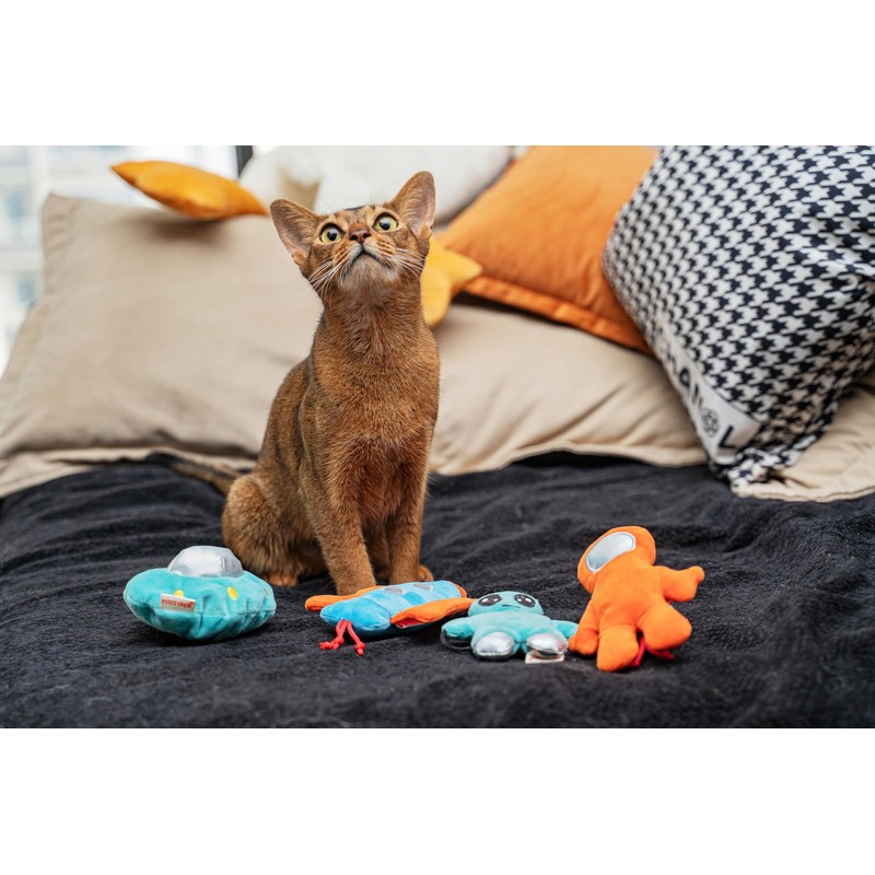 Puffy Crew Interactive Catnip Cat Plush Toy, Space Travel Theme,