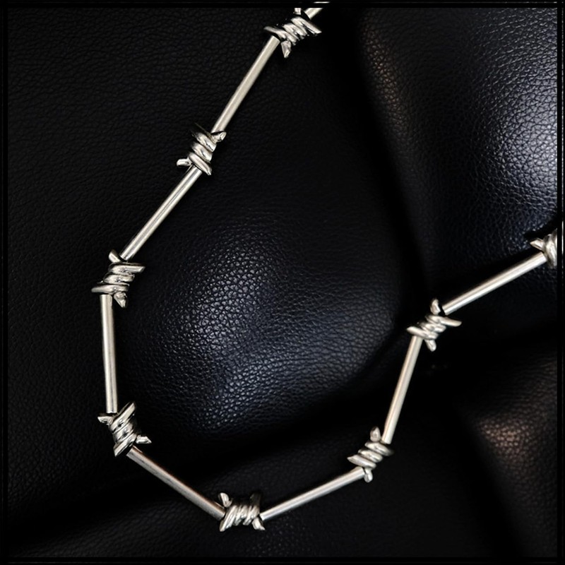 White Fang AZ196 Wallet Chain, Fall Prevention, Barbed Wire, Lock,