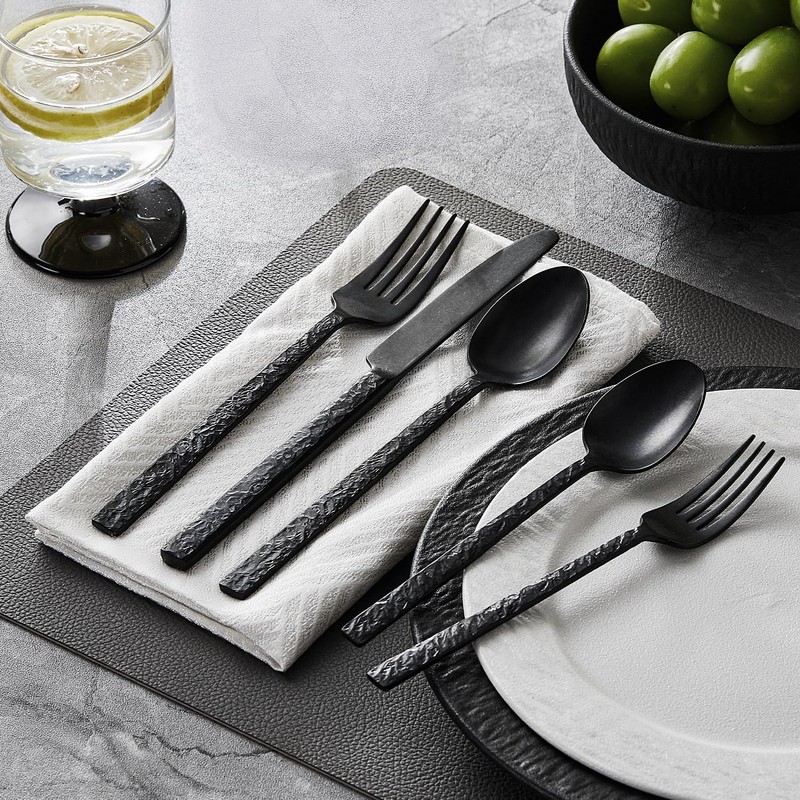 KINGSTONE 20 Pcs Black Hammered Silverware Set for 4, 18/10